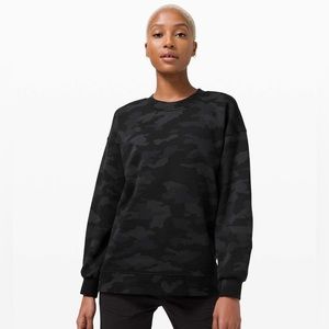 Lululemon Perfectly Oversized Crew in Black Camo